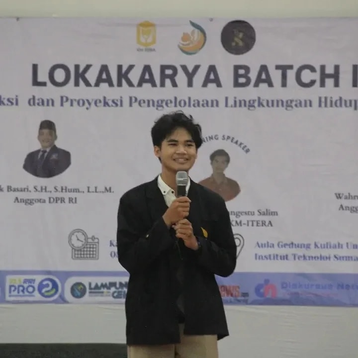 Paradoks Soekarno: Dari Pembebas Bangsa Menjadi Pembatas Oposisi